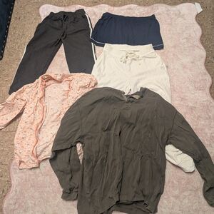 Mixed Clothing Bundle - Pants and Tops